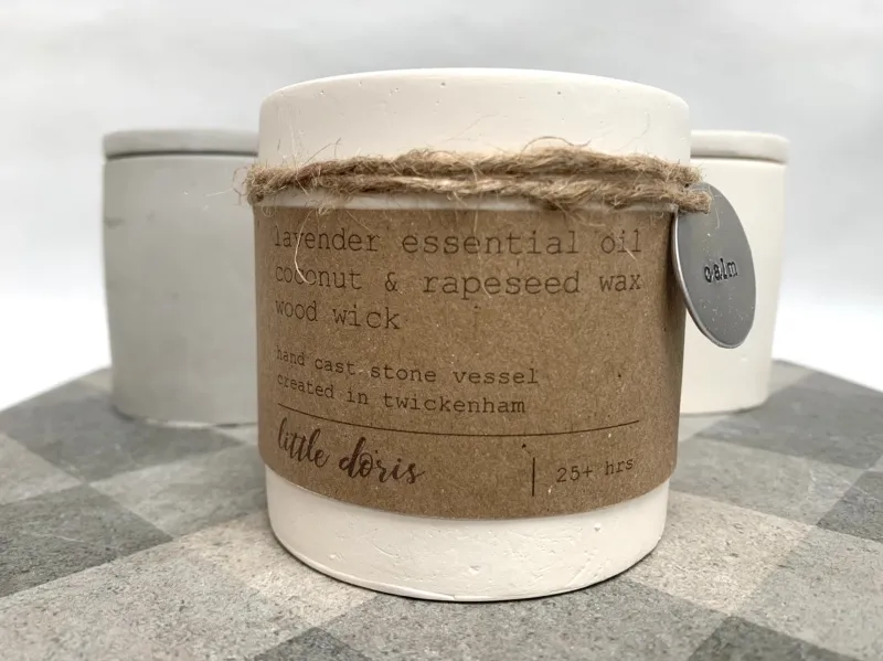 lavender essential oil candle